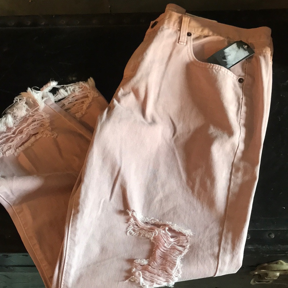 Destressed Boyfriend Crop Jeans